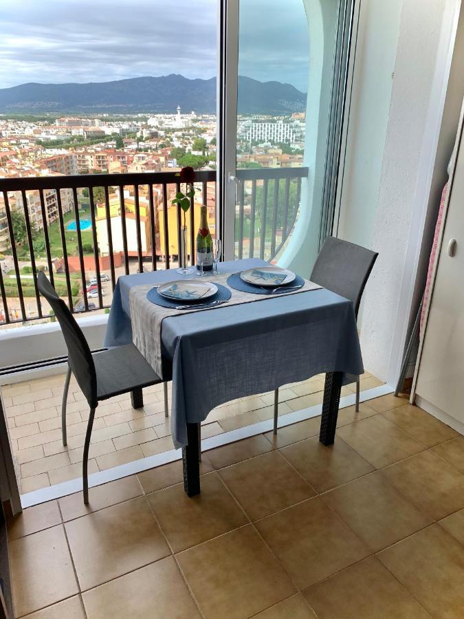 Apartmán Bay View Empuriabrava Exteriér fotografie